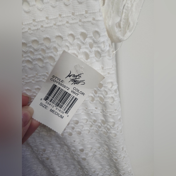 Eight Sixty White Cocktail/Summer Dress with Eyelit Pattern - Picture 3 of 4